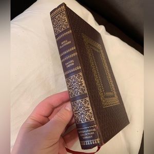 Moll Flanders by William Defoe International Collectors Library Edition